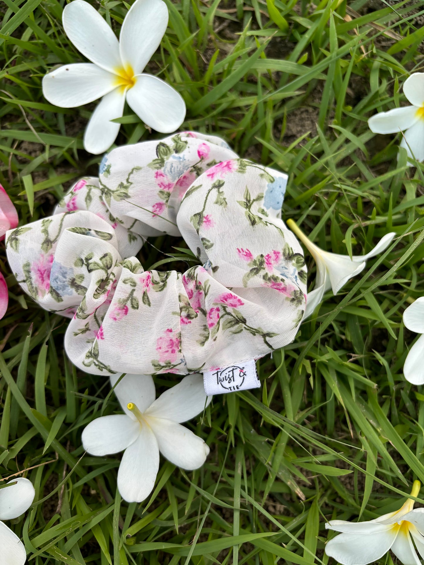 White Floral Print Georgette Scrunchie