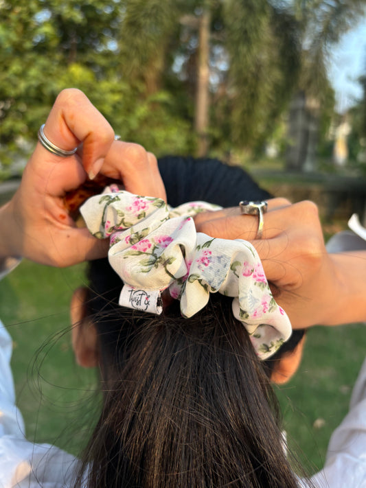 White Floral Print Georgette Scrunchie